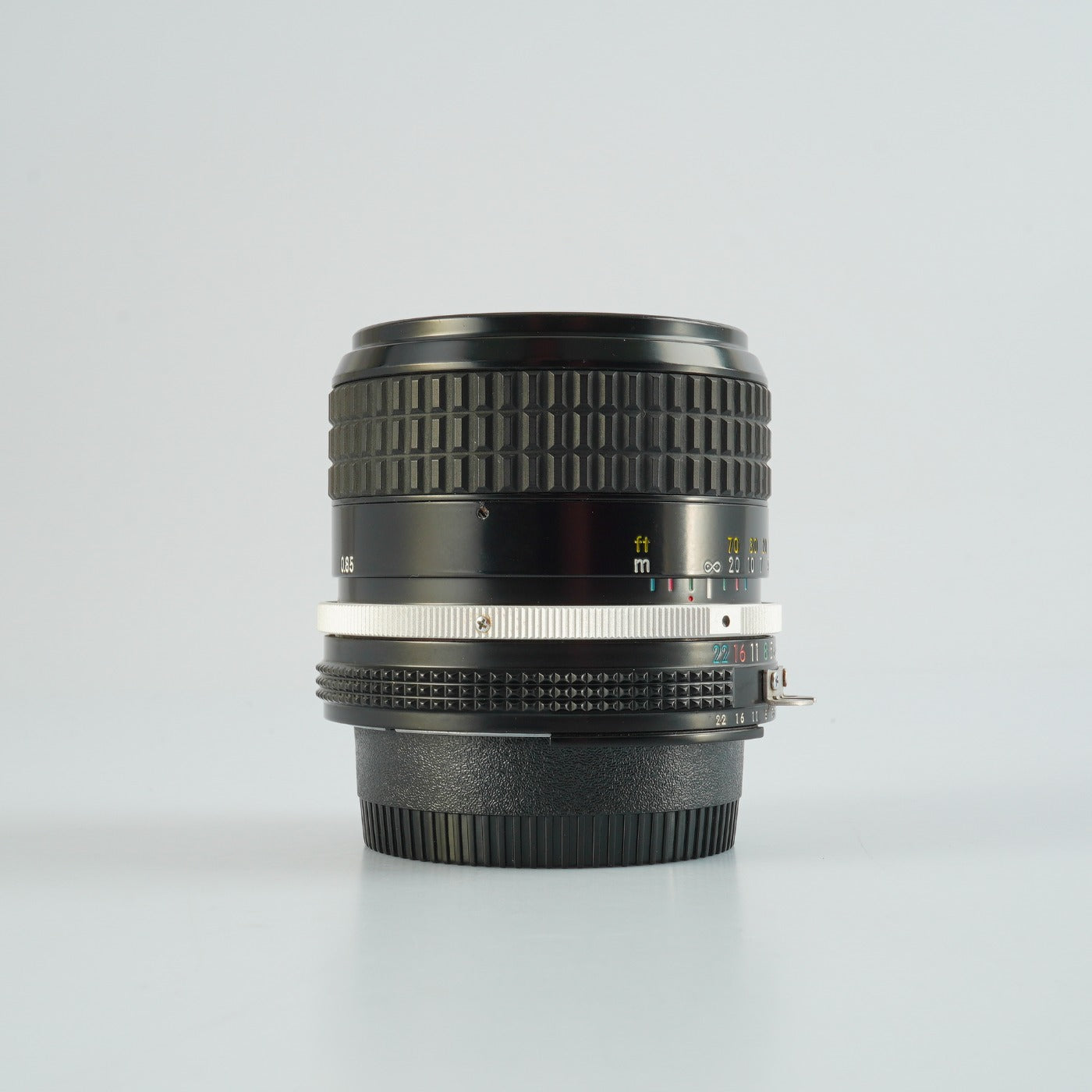 【Serviced】 Nikon Ai NIKKOR 85mm F/2 Prime Lens