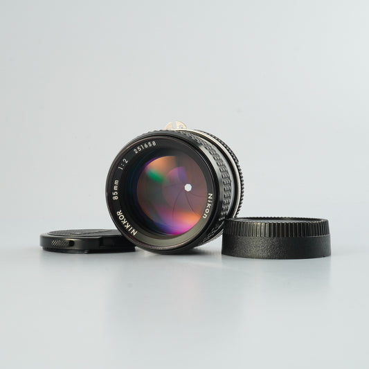 【Serviced】 Nikon Ai NIKKOR 85mm F/2 単焦点レンズ