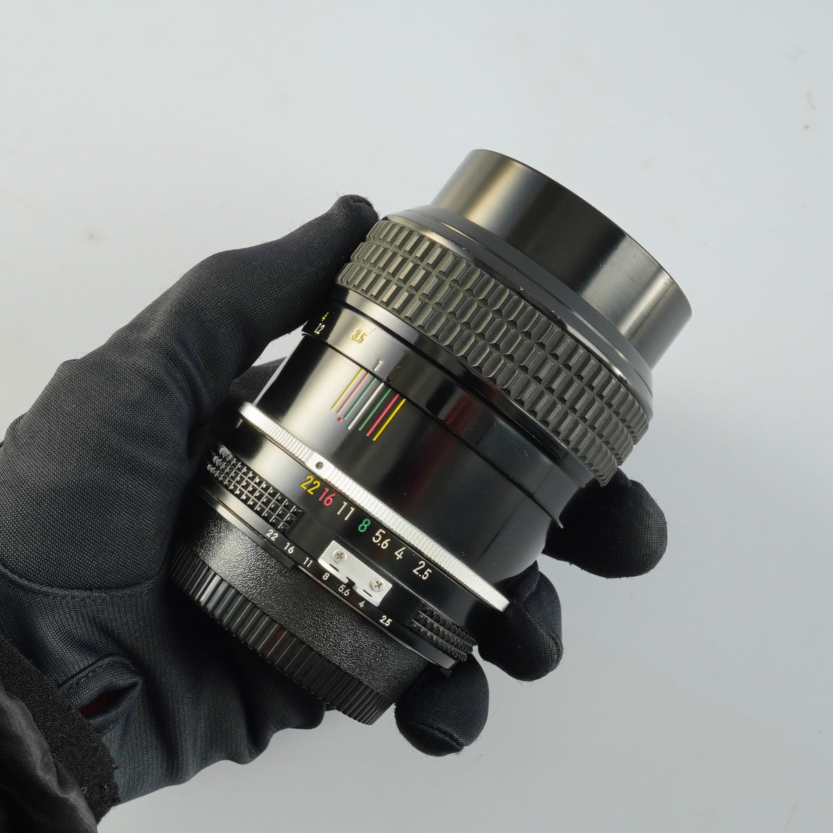 【Serviced】 Nikon Ai NIKKOR 105mm F/2.5 単焦点レンズ