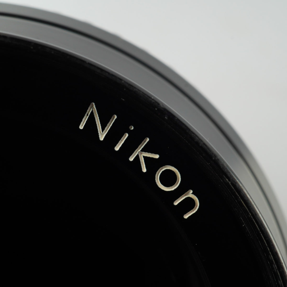 【Serviced】 Nikon Ai NIKKOR 105mm F/2.5 単焦点レンズ