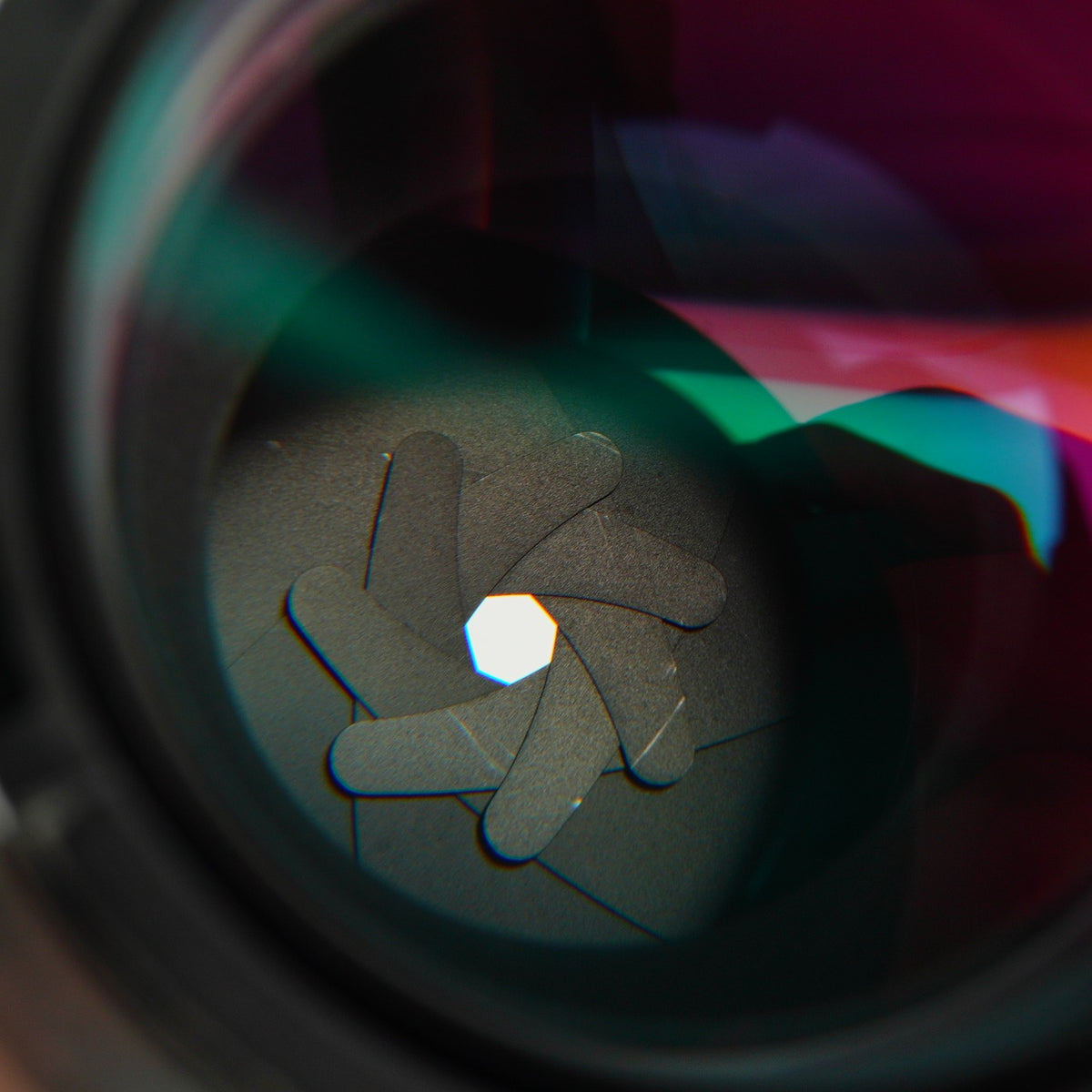 【Serviced】 Nikon Ai NIKKOR 105mm F/2.5 単焦点レンズ