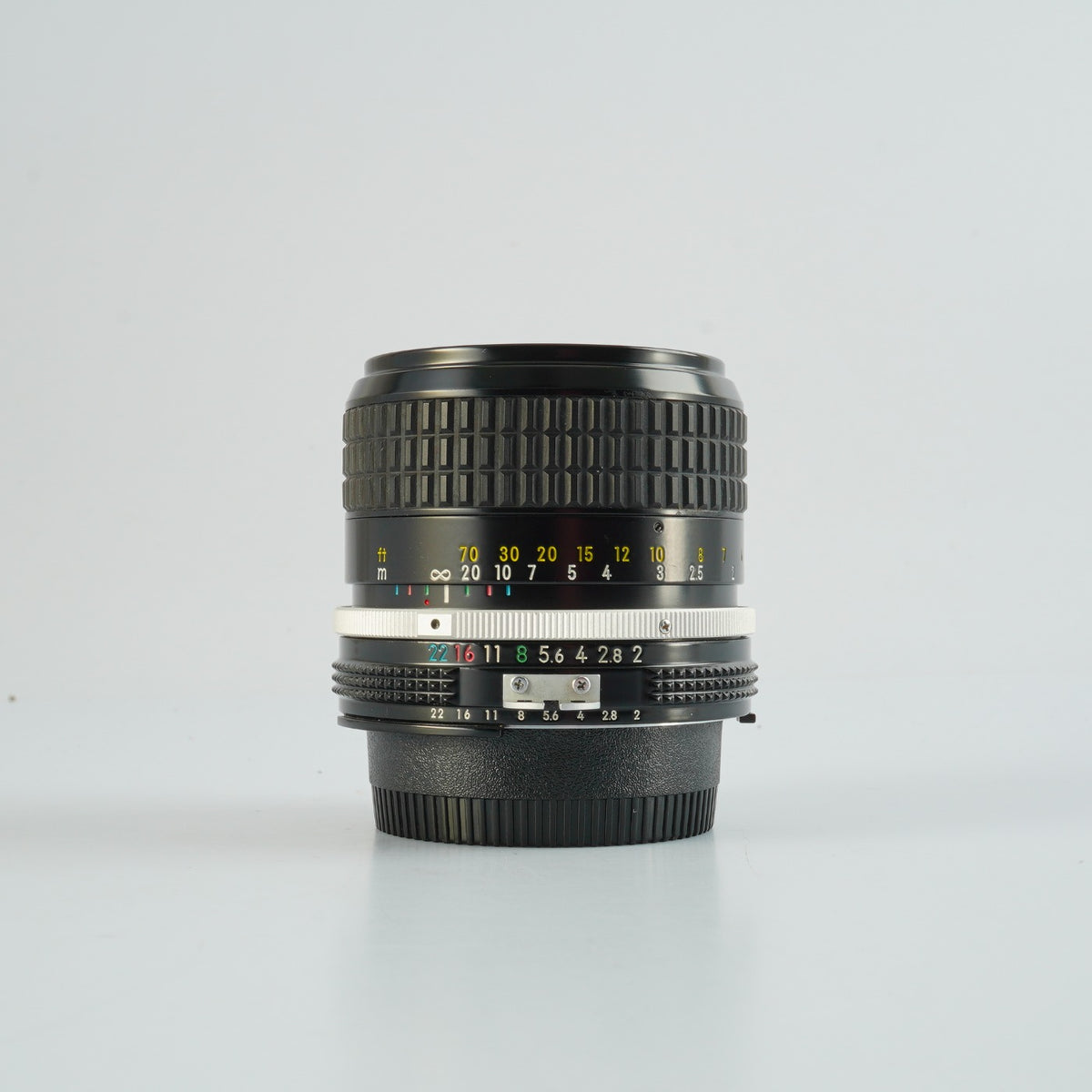 【Serviced】 Nikon Ai NIKKOR 85mm F/2 単焦点レンズ