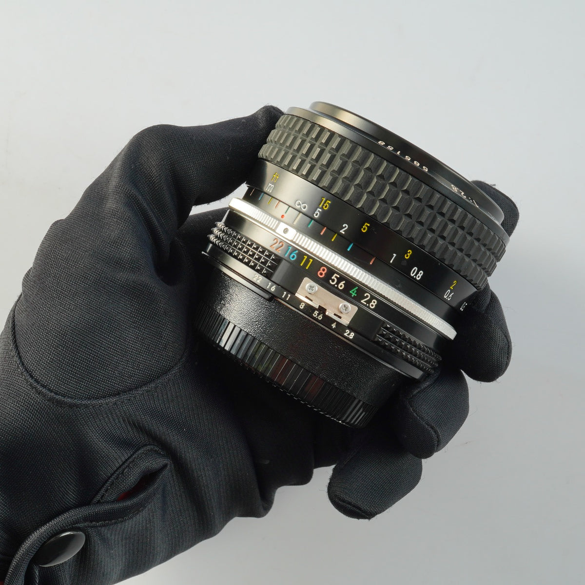 Nikon Ai Nikkor 28mm F/2.8 単焦点レンズ