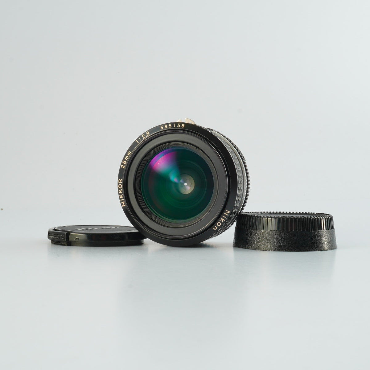 Nikon Ai Nikkor 28mm F/2.8 単焦点レンズ
