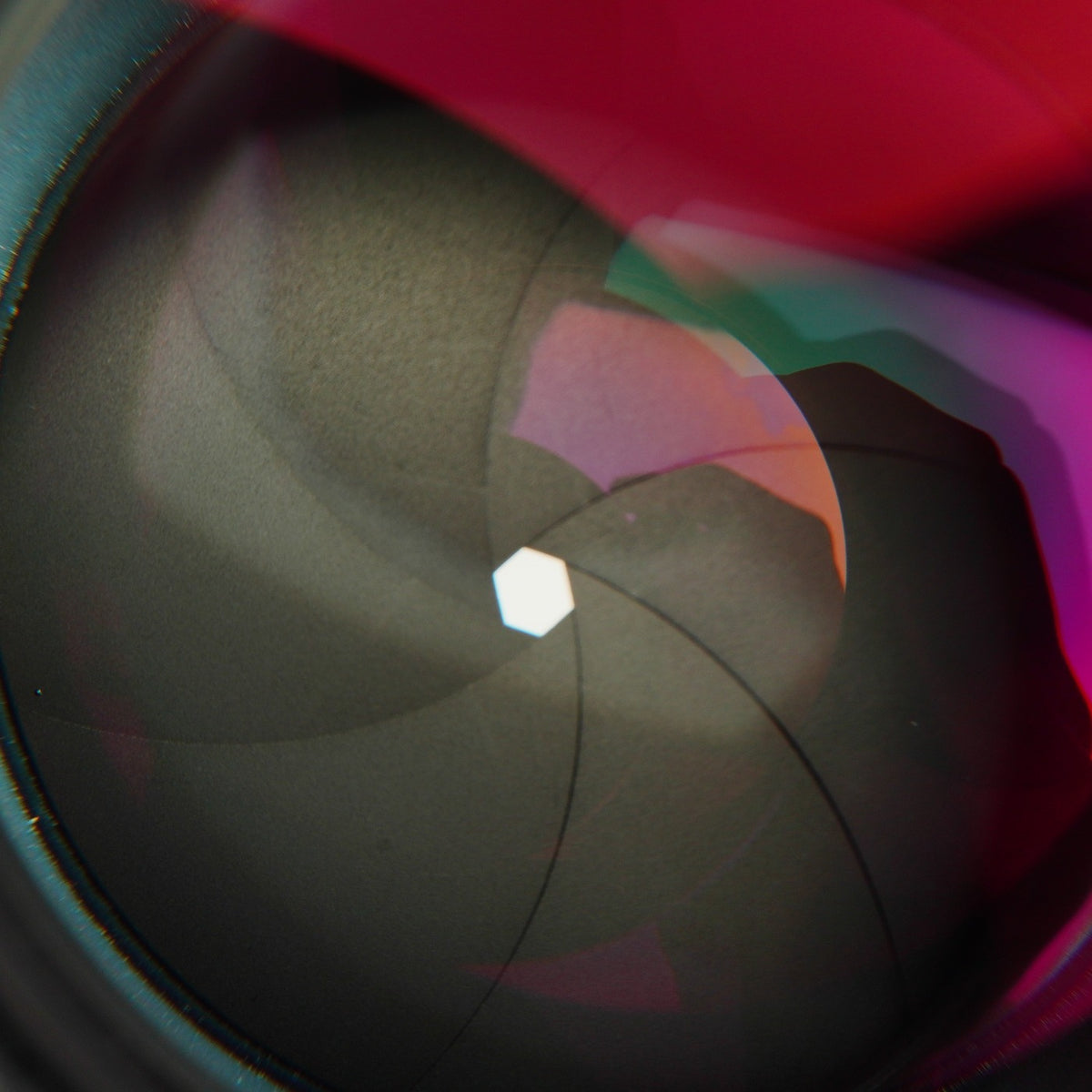 Nikon 非Ai New Nikkor 85mm F/1.8 単焦点レンズ