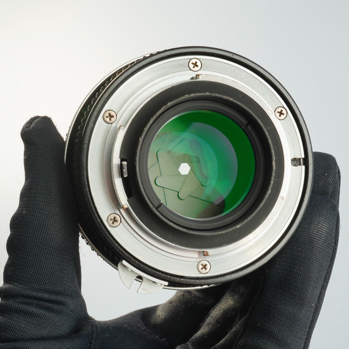 Nikon 非Ai New Nikkor 85mm F/1.8 単焦点レンズ
