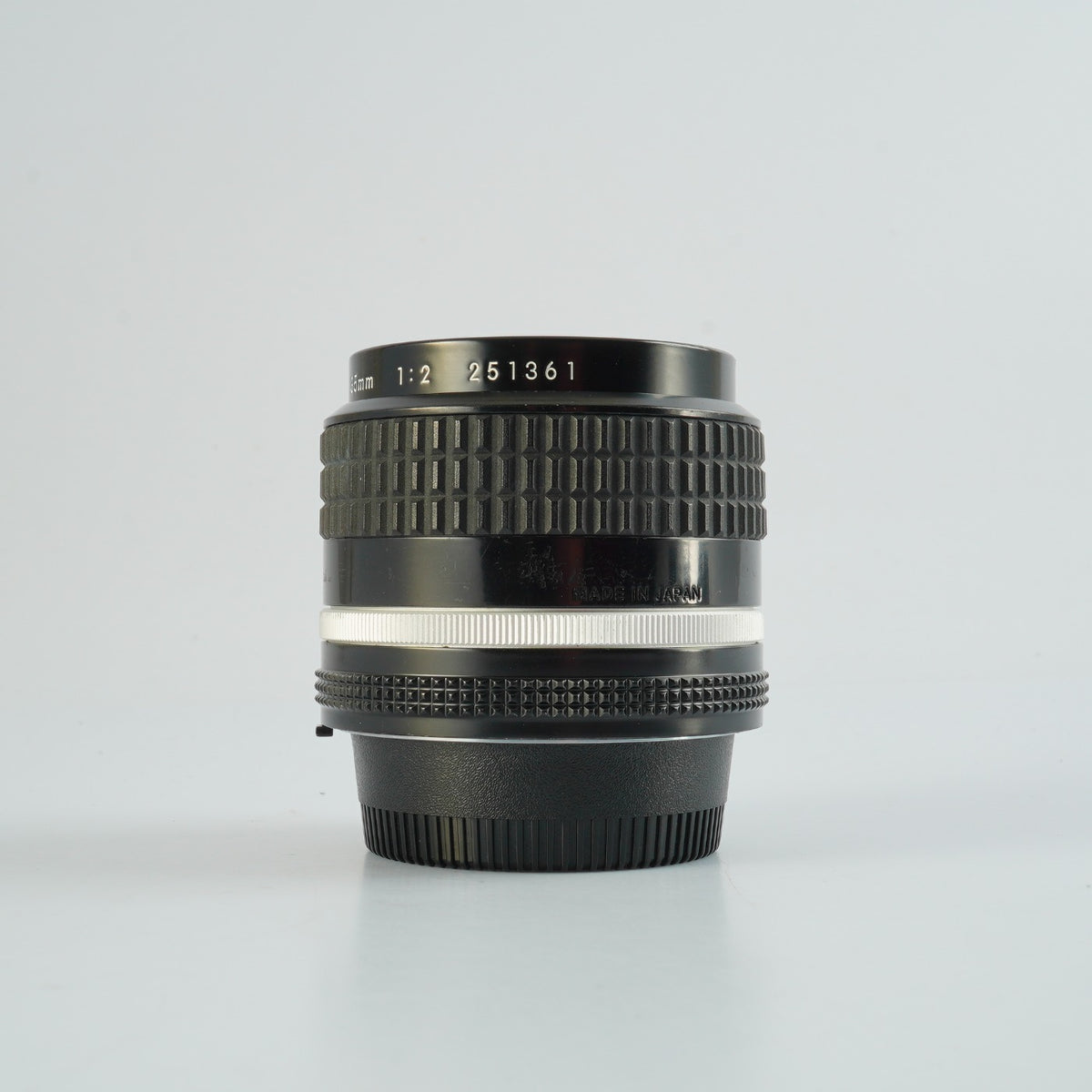 【Serviced】 Nikon Ai-S NIKKOR 35mm F/2 単焦点レンズ