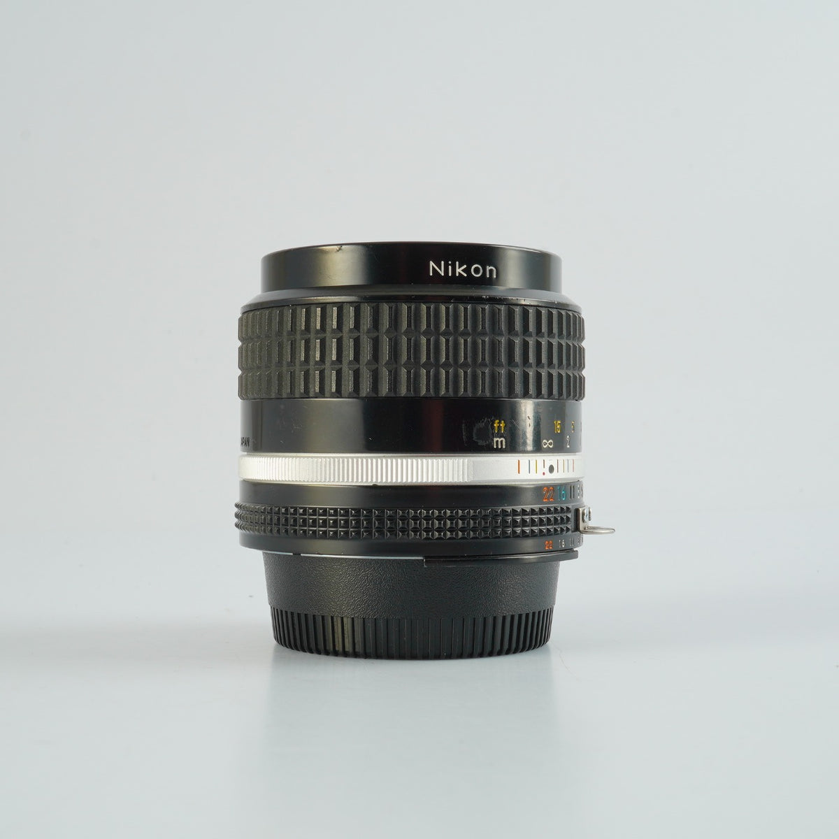 【Serviced】 Nikon Ai-S NIKKOR 35mm F/2 単焦点レンズ