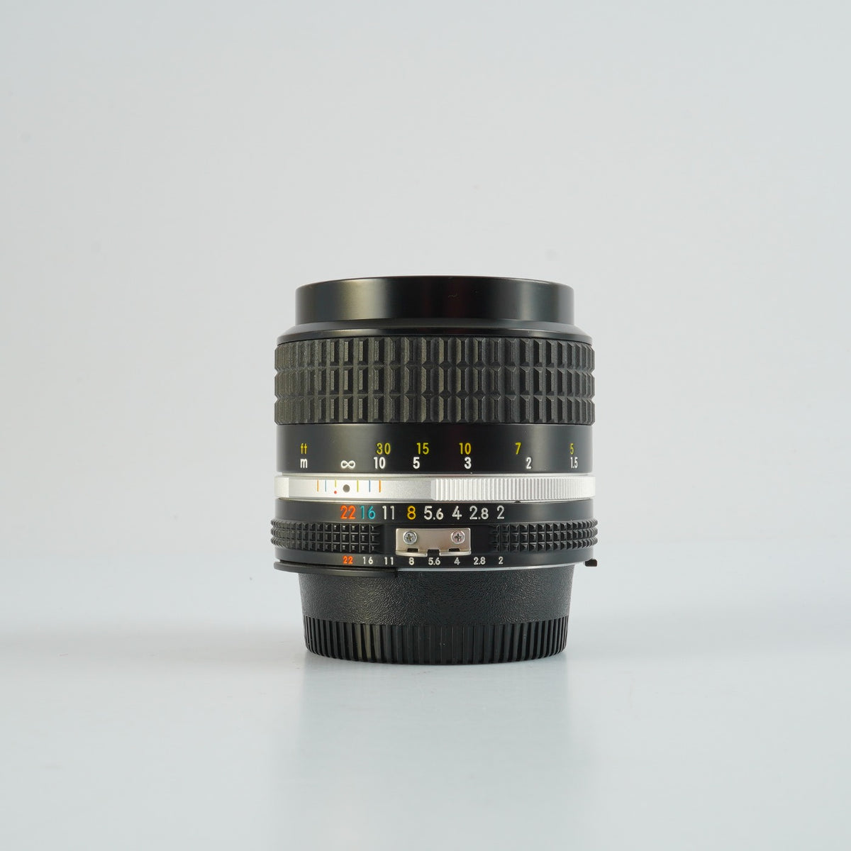【Serviced】 Nikon Ai-S NIKKOR 85mm F/2 単焦点レンズ