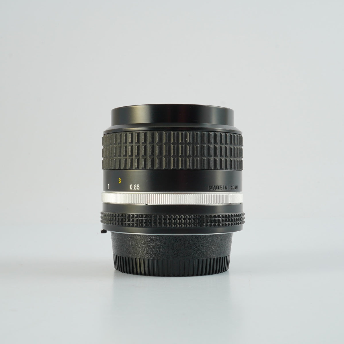 【Serviced】 Nikon Ai-S NIKKOR 85mm F/2 単焦点レンズ