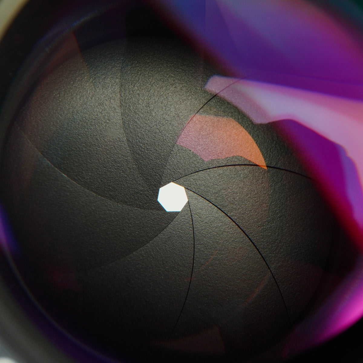 【Serviced】 Nikon Ai-S NIKKOR 85mm F/2 単焦点レンズ