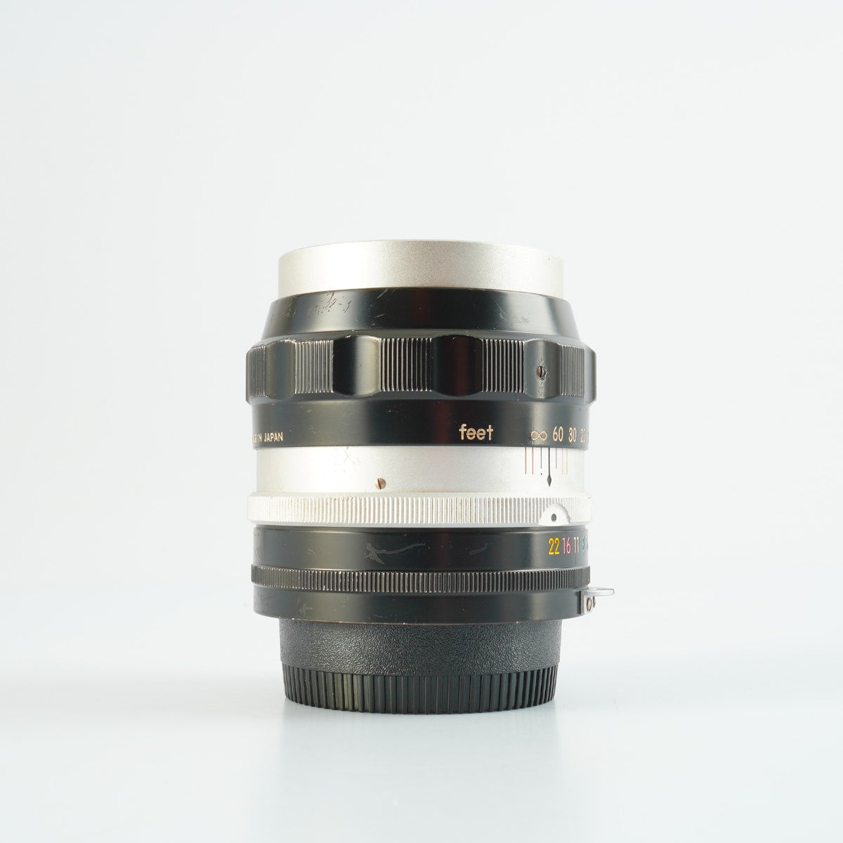 【Serviced】 Nikon 非Ai NIKKOR-P Auto 10.5cm 105mm F/2.5 単焦点レンズ