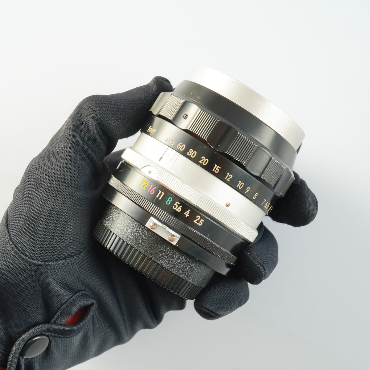 【Serviced】 Nikon 非Ai NIKKOR-P Auto 10.5cm 105mm F/2.5 単焦点レンズ