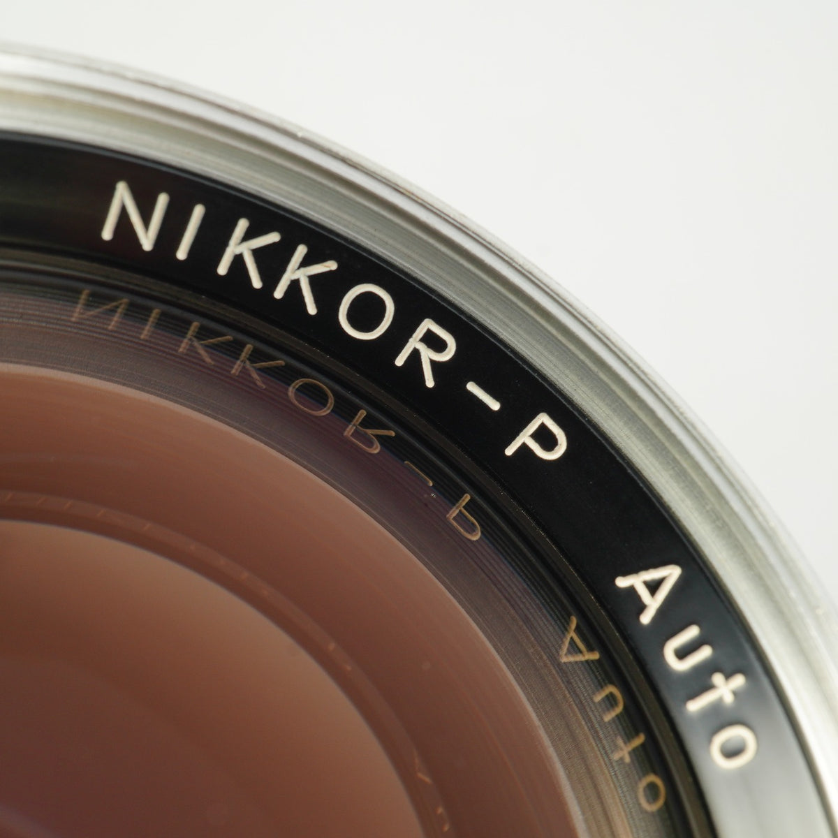 【Serviced】 Nikon 非Ai NIKKOR-P Auto 10.5cm 105mm F/2.5 単焦点レンズ