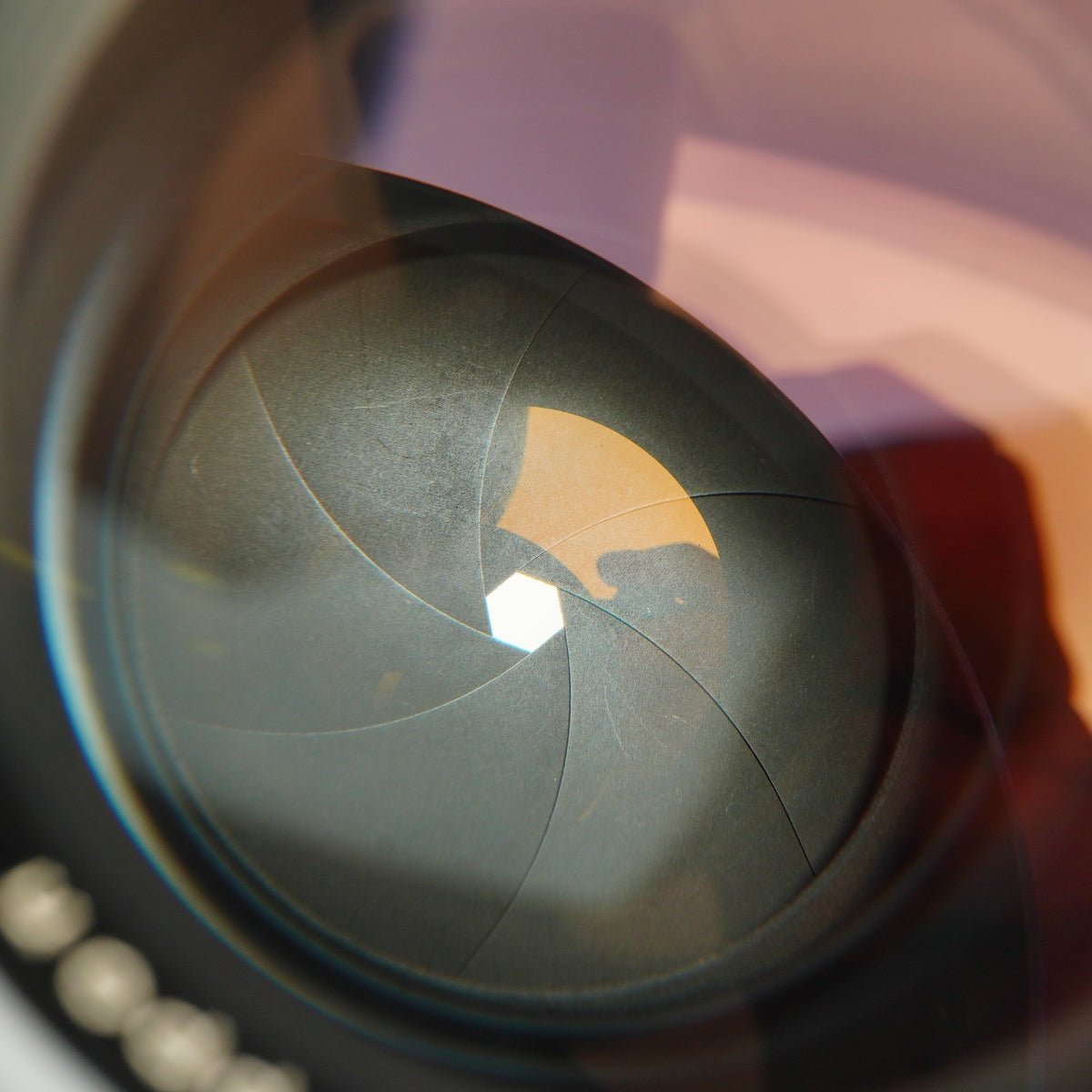 【Serviced】 Nikon 非Ai NIKKOR-P Auto 10.5cm 105mm F/2.5 単焦点レンズ