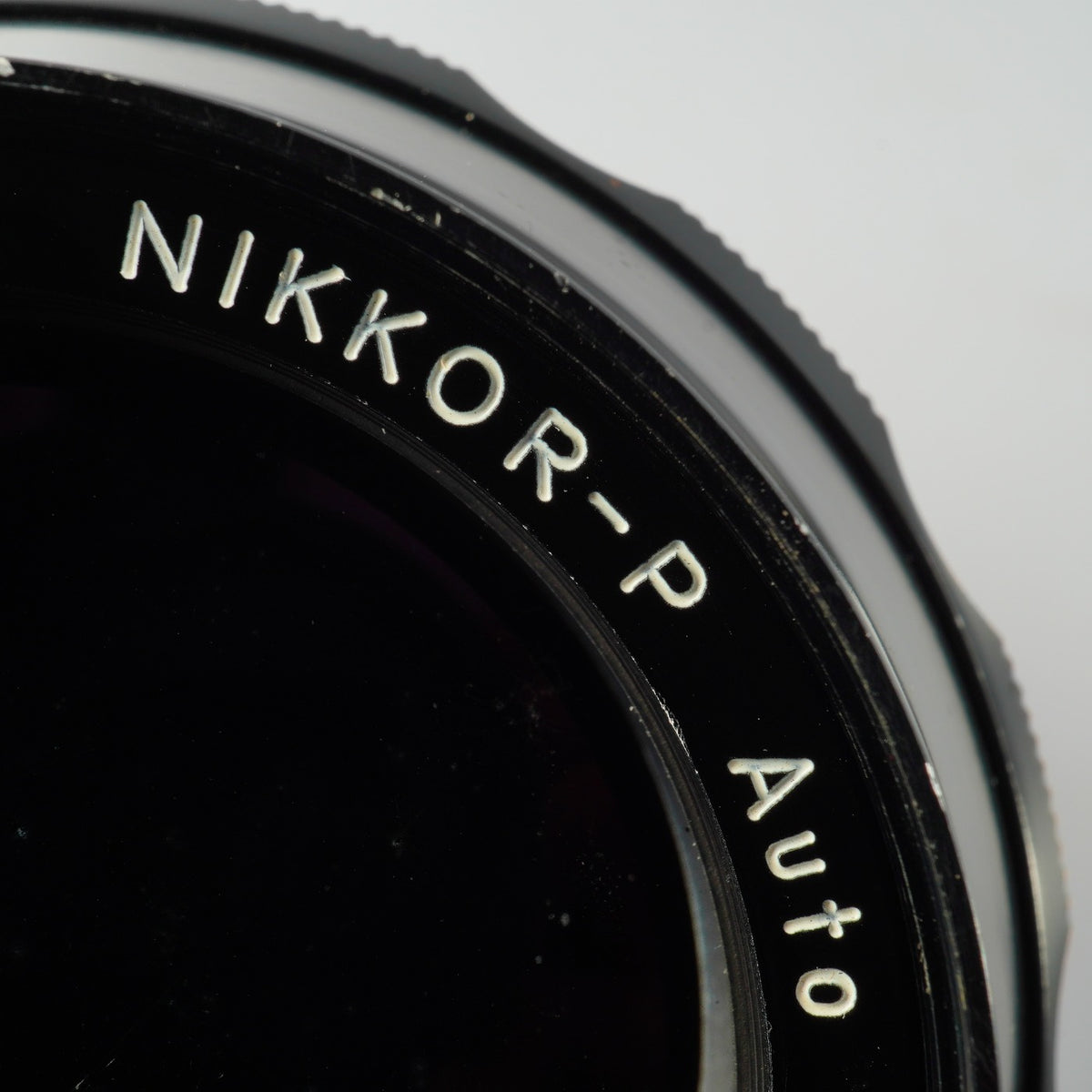 【Serviced】 Nikon 非Ai NIKKOR-P Auto 105mm F/2.5 単焦点レンズ