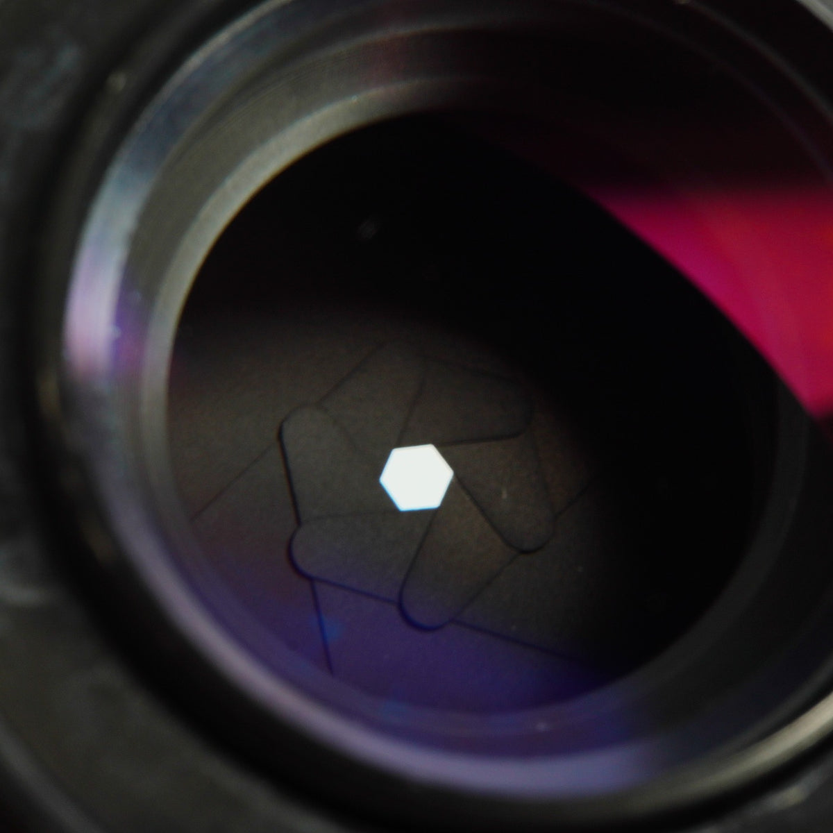 【Serviced】 Nikon Ai改 NIKKOR-P Auto 105mm F/2.5 単焦点レンズ
