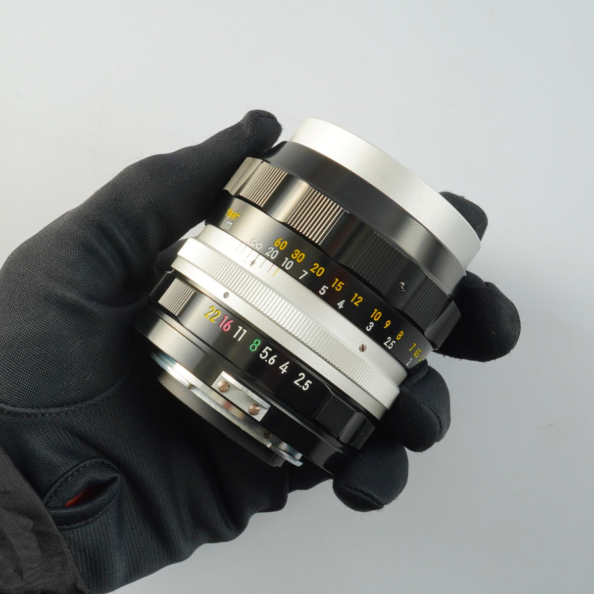 【Serviced】 Nikon 非Ai NIKKOR-P Auto 105mm F/2.5 単焦点レンズ