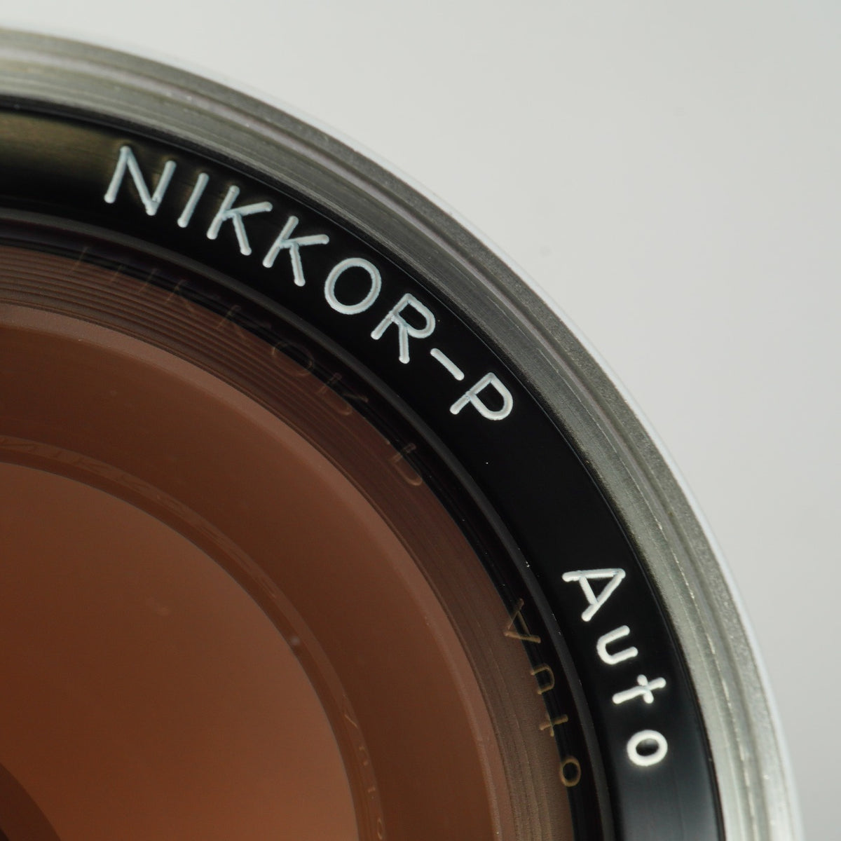 【Serviced】 Nikon 非Ai NIKKOR-P Auto 105mm F/2.5 単焦点レンズ