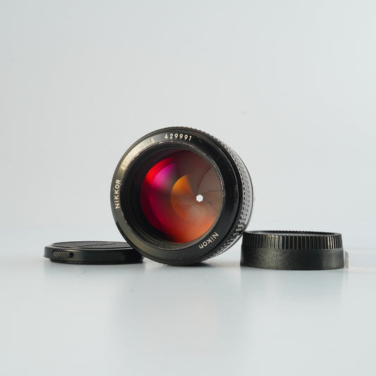 【Serviced】 Nikon Non-AI New Nikkor 85mm F/1.8 Prime Lens