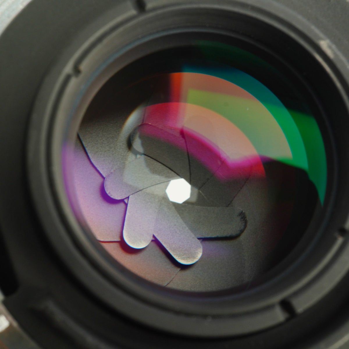 【Serviced】 Nikon Ai Nikkor 35mm F/2 単焦点レンズ