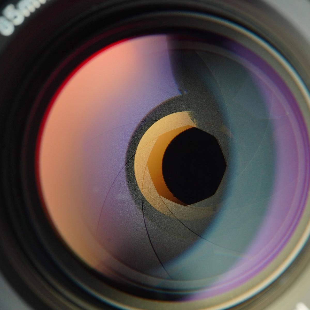 【Serviced】 Canon FD 85mm F/1.8 S.S.C. 単焦点レンズ