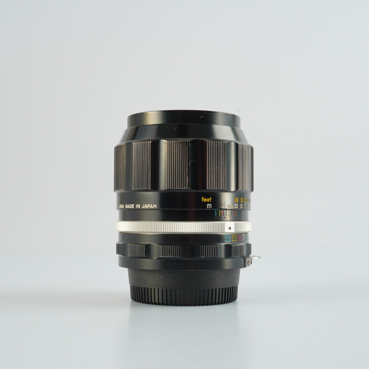 Nikon 非Ai NIKKOR-P Auto 105mm F/2.5 単焦点レンズ