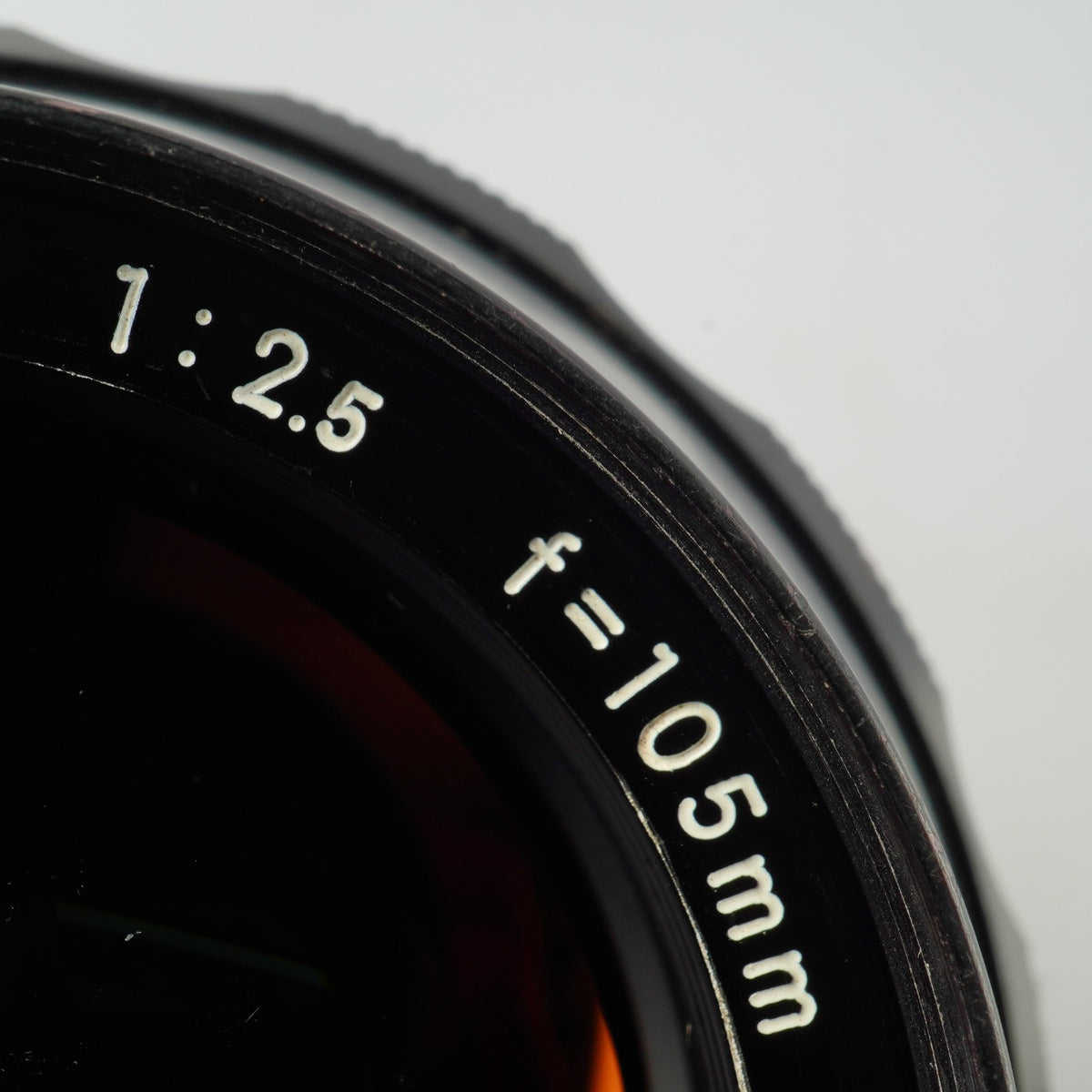 Nikon 非Ai NIKKOR-P Auto 105mm F/2.5 単焦点レンズ
