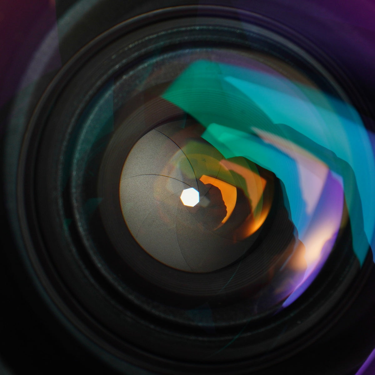 【Overhauled】 Nikon Ai NIKKOR 28mm F/2 単焦点レンズ