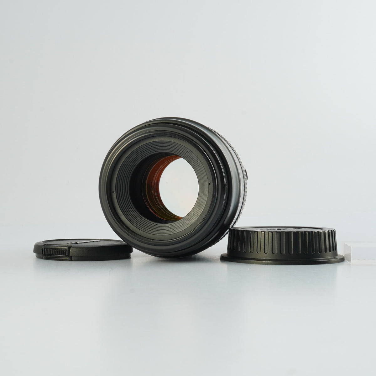 Canon EF Macro 100mm F/2.8 マクロレンズ