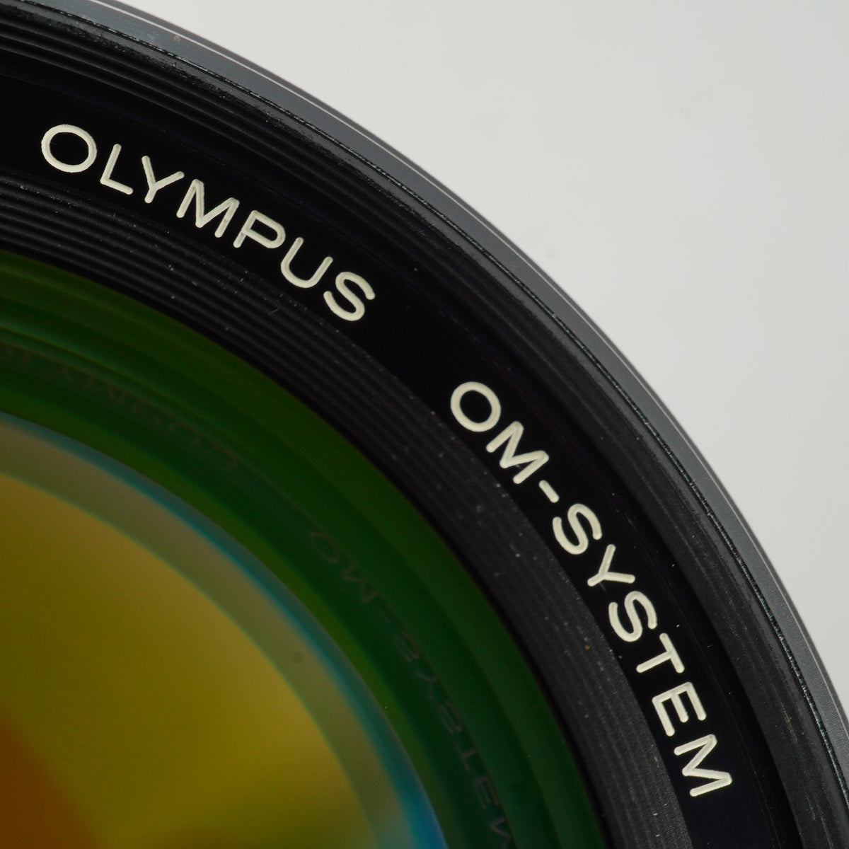 OLYMPUS OM-SYSTEM ZUIKO AUTO-T 180mm F/2.8 単焦点レンズ