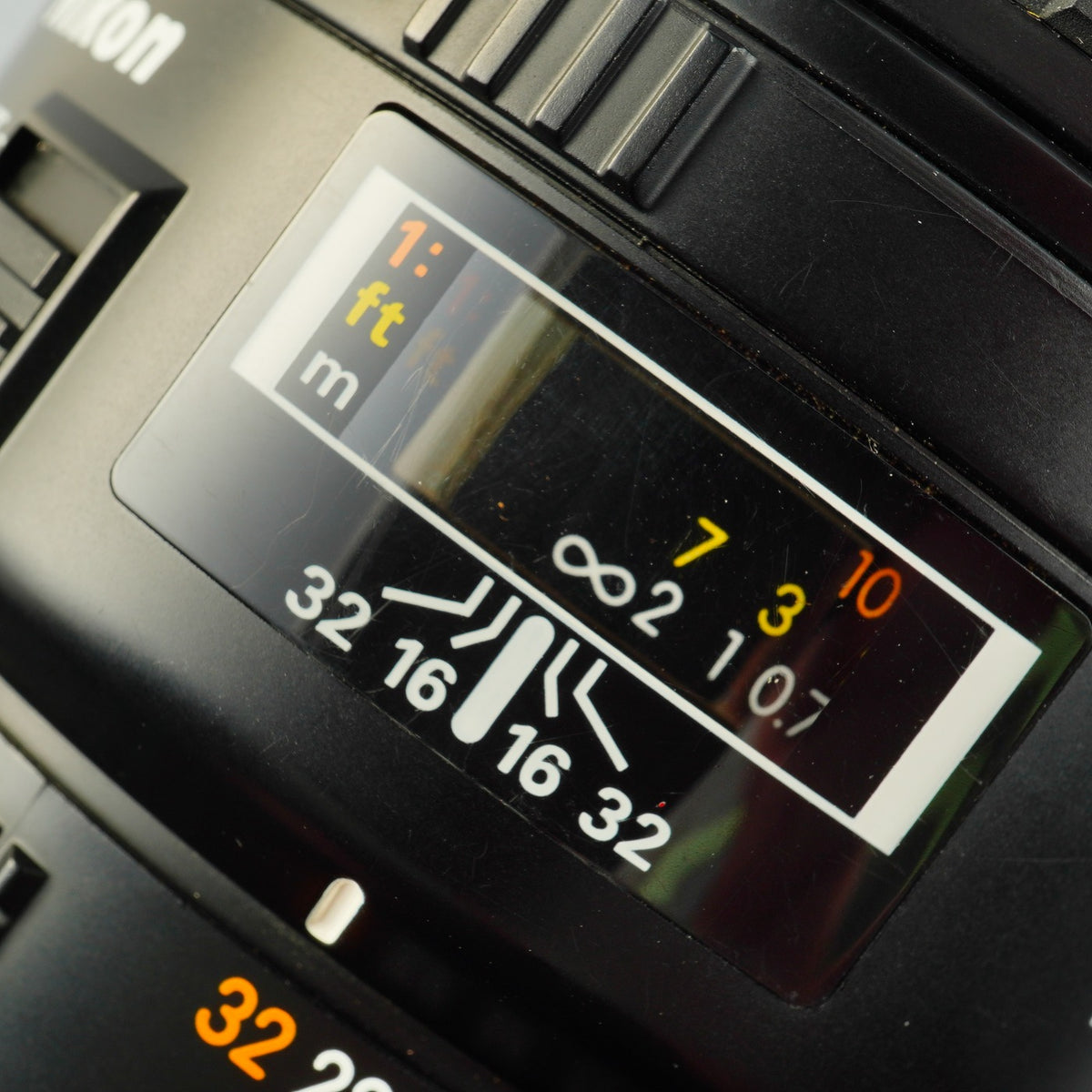 Nikon AF MICRO NIKKOR 60mm F/2.8 D 単焦点レンズ