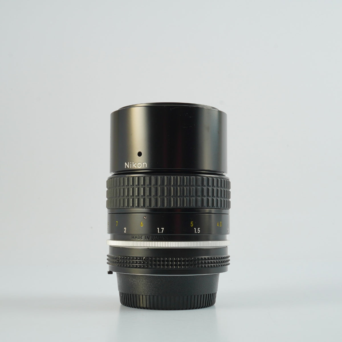 【Serviced】 Nikon Ai NIKKOR 135mm F/2.8 単焦点レンズ