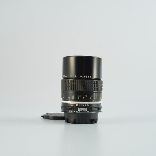 Nikon Ai NIKKOR 135mm F/2.8 単焦点レンズ