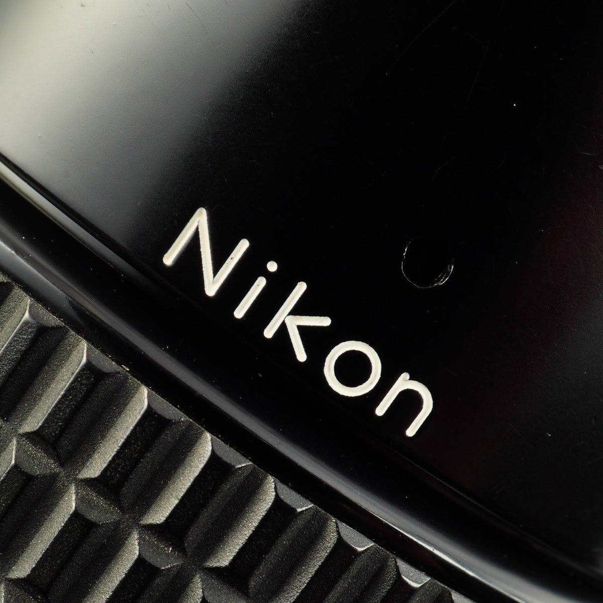 Nikon Ai NIKKOR 135mm F/2.8 単焦点レンズ