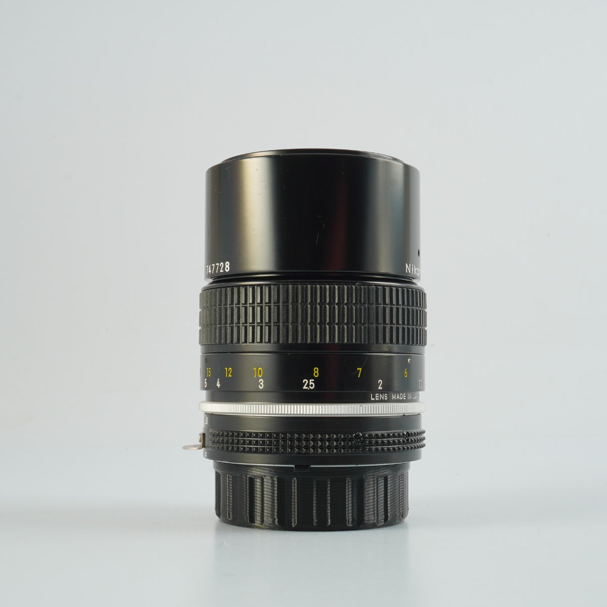 【Serviced】 Nikon Ai Nikkor 135mm F/2.8 単焦点レンズ