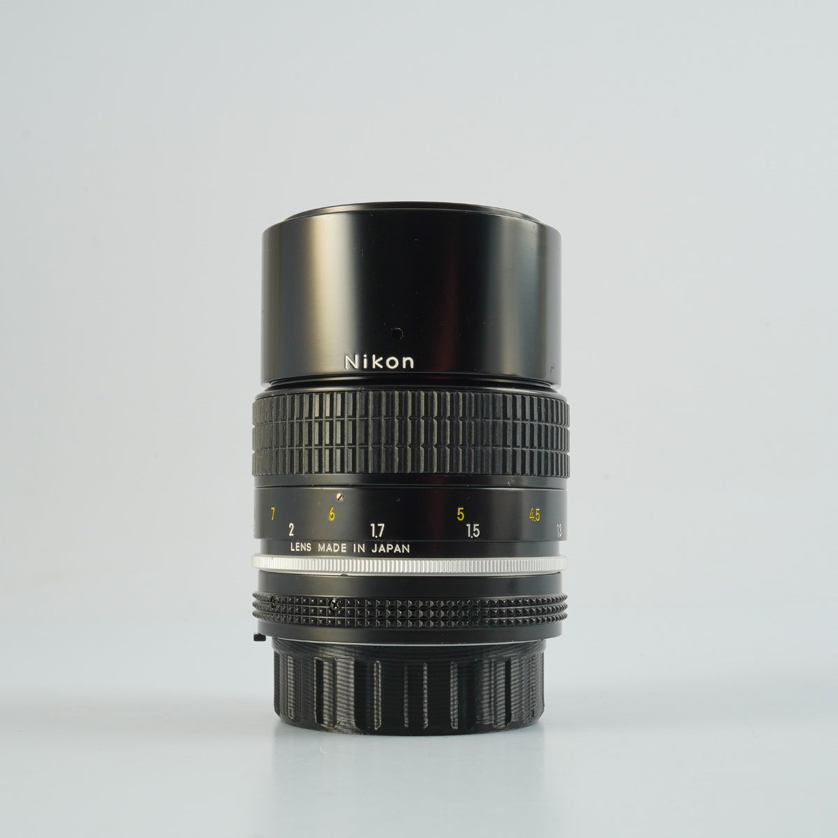 【Serviced】 Nikon Ai Nikkor 135mm F/2.8 単焦点レンズ