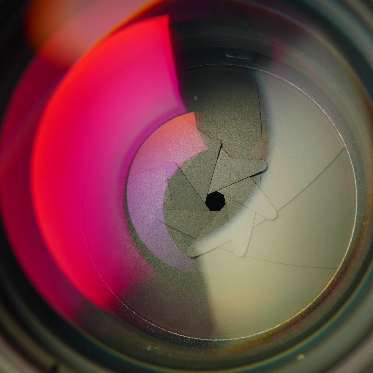 【Serviced】 Nikon Ai Nikkor 135mm F/2.8 単焦点レンズ