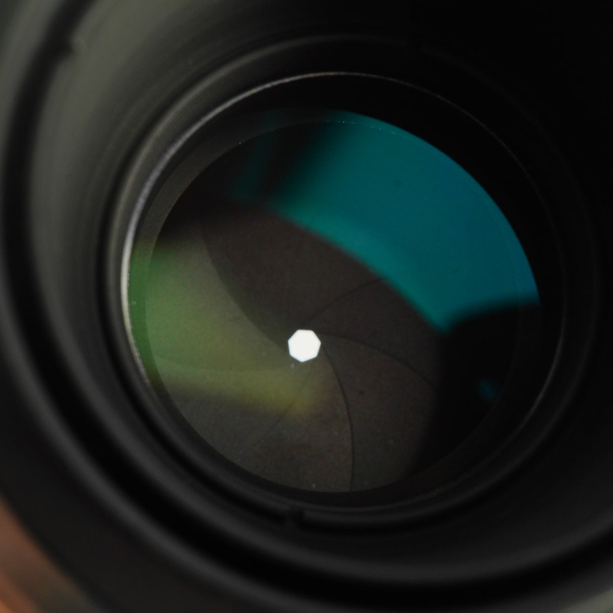 【Serviced】 Nikon Ai Nikkor 135mm F/2.8 単焦点レンズ
