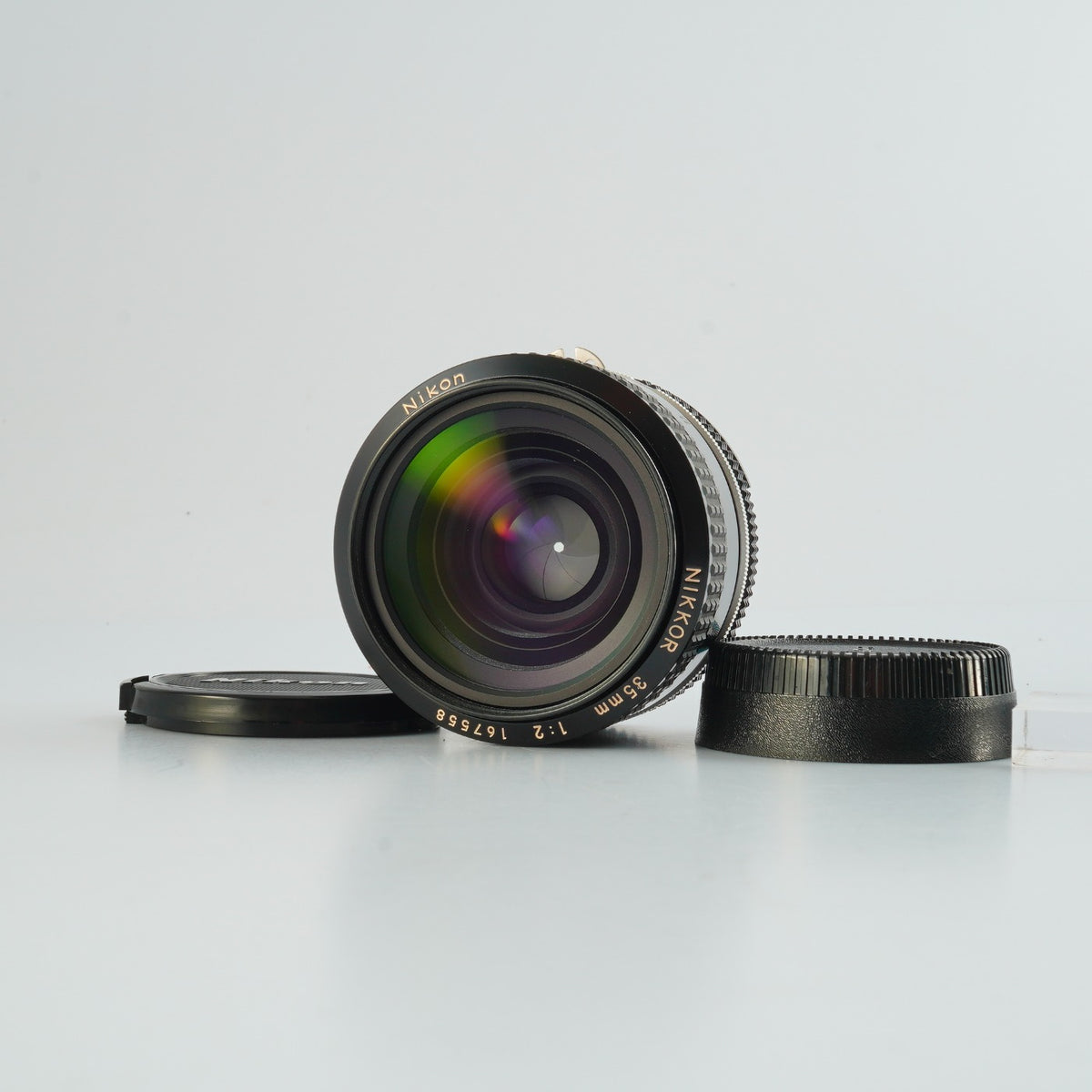 Nikon Ai Nikkor 35mm F/2 単焦点レンズ