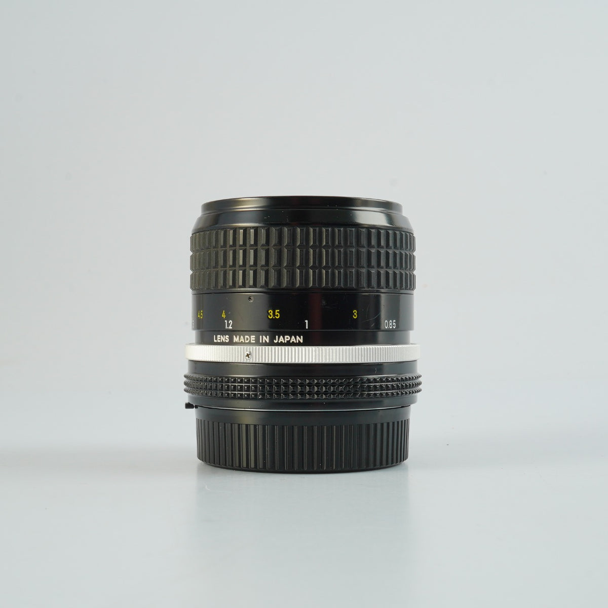 【Serviced】 Nikon Ai NIKKOR 85mm F/2 単焦点レンズ