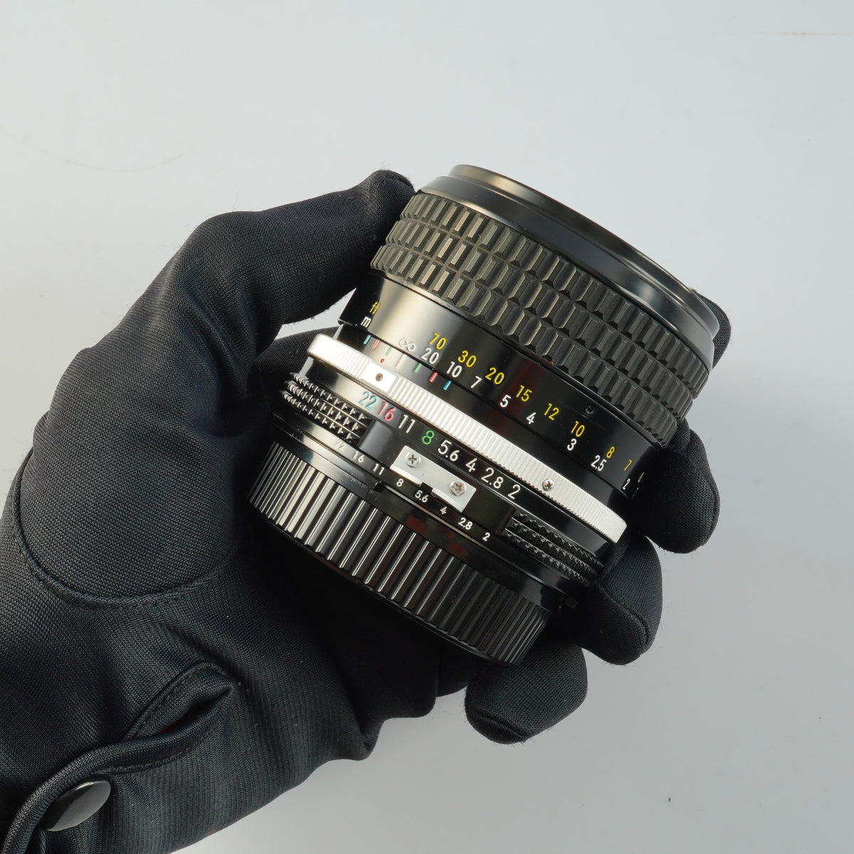 【Serviced】 Nikon Ai NIKKOR 85mm F/2 単焦点レンズ