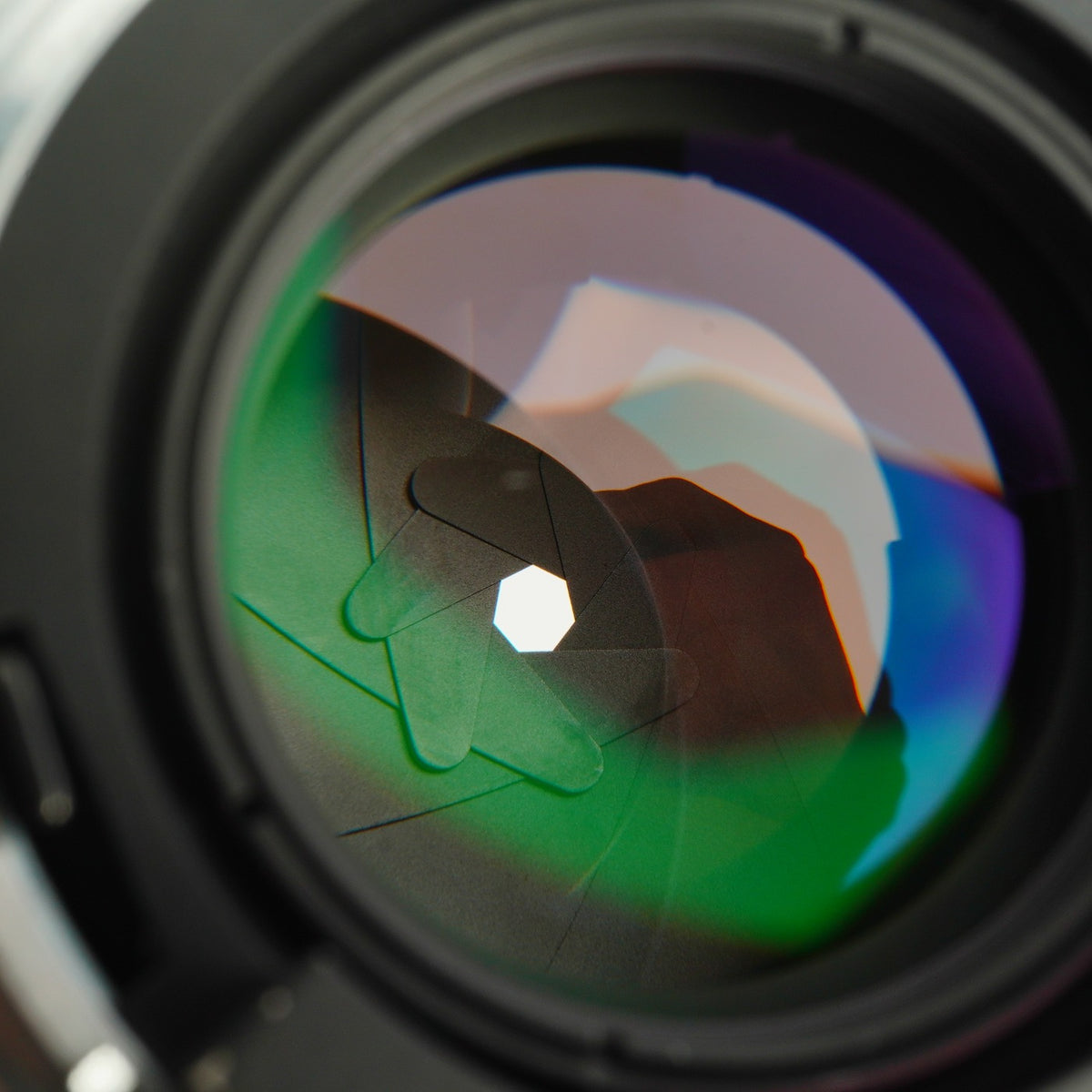 【Serviced】 Nikon Ai NIKKOR 85mm F/2 単焦点レンズ