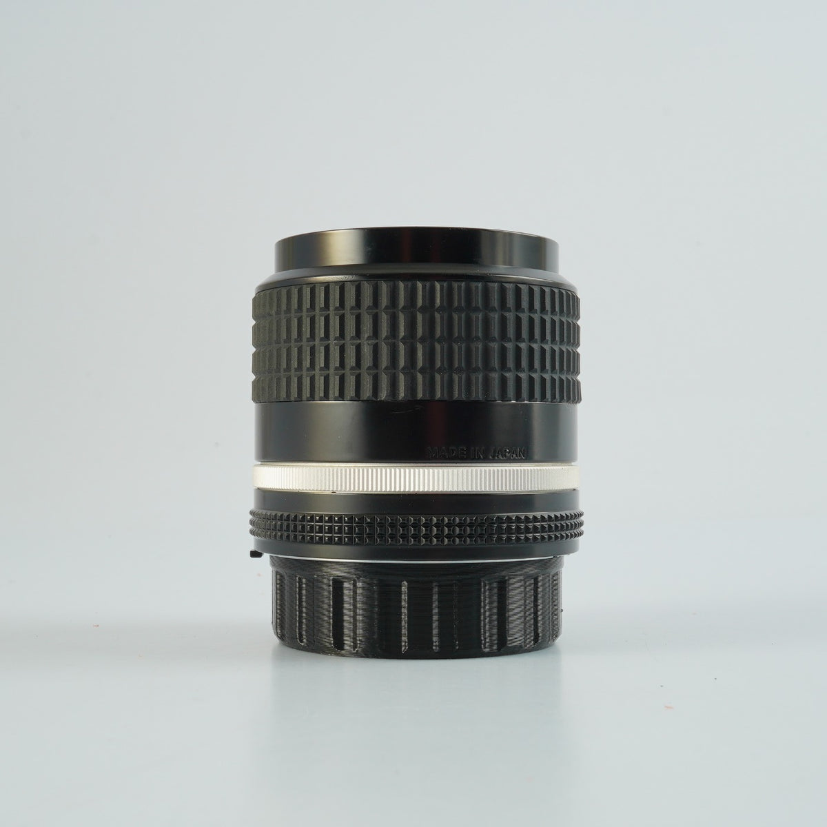 【Overhauled】 Nikon Ai-S NIKKOR 28mm F/2 単焦点レンズ