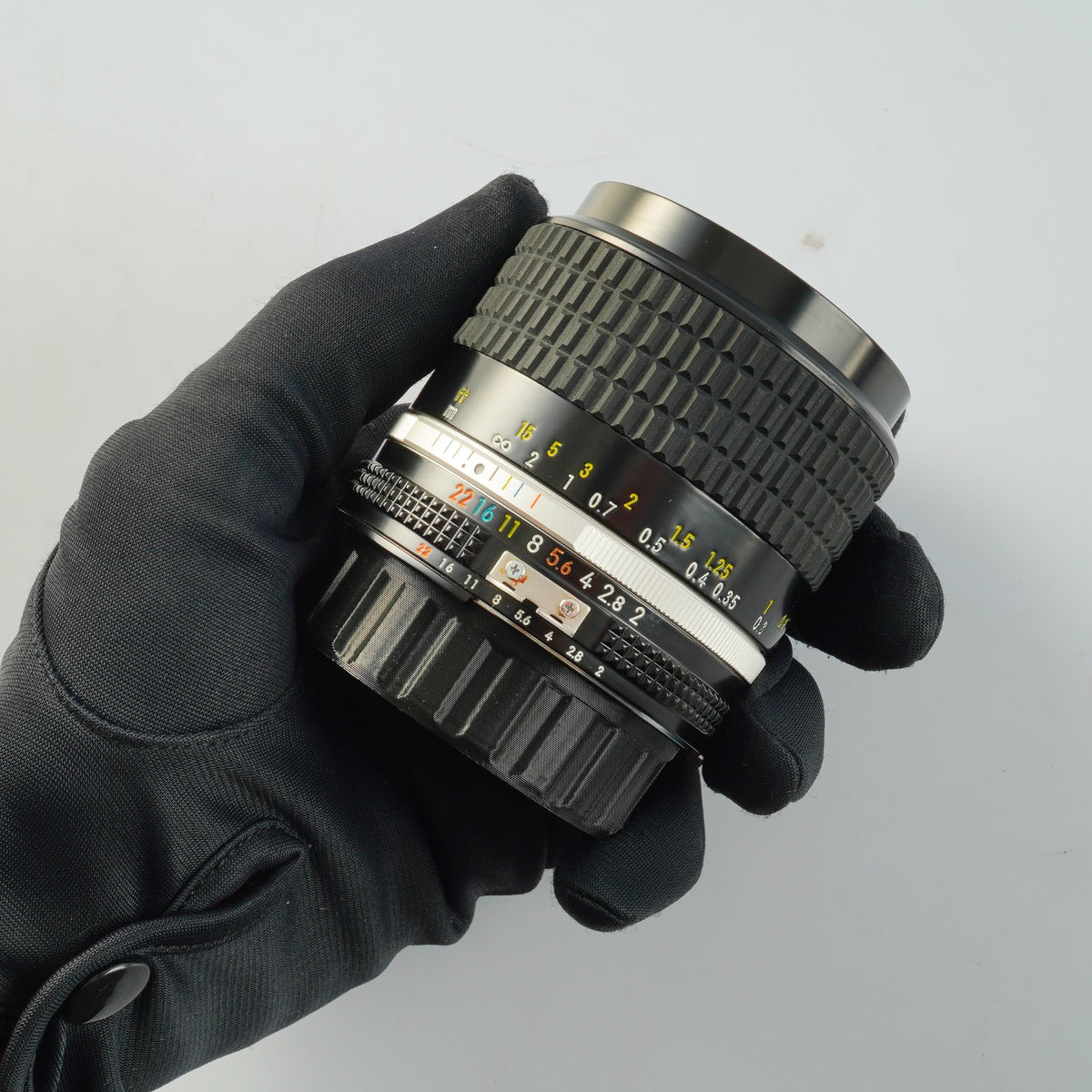【Overhauled】 Nikon Ai-S NIKKOR 28mm F/2 単焦点レンズ