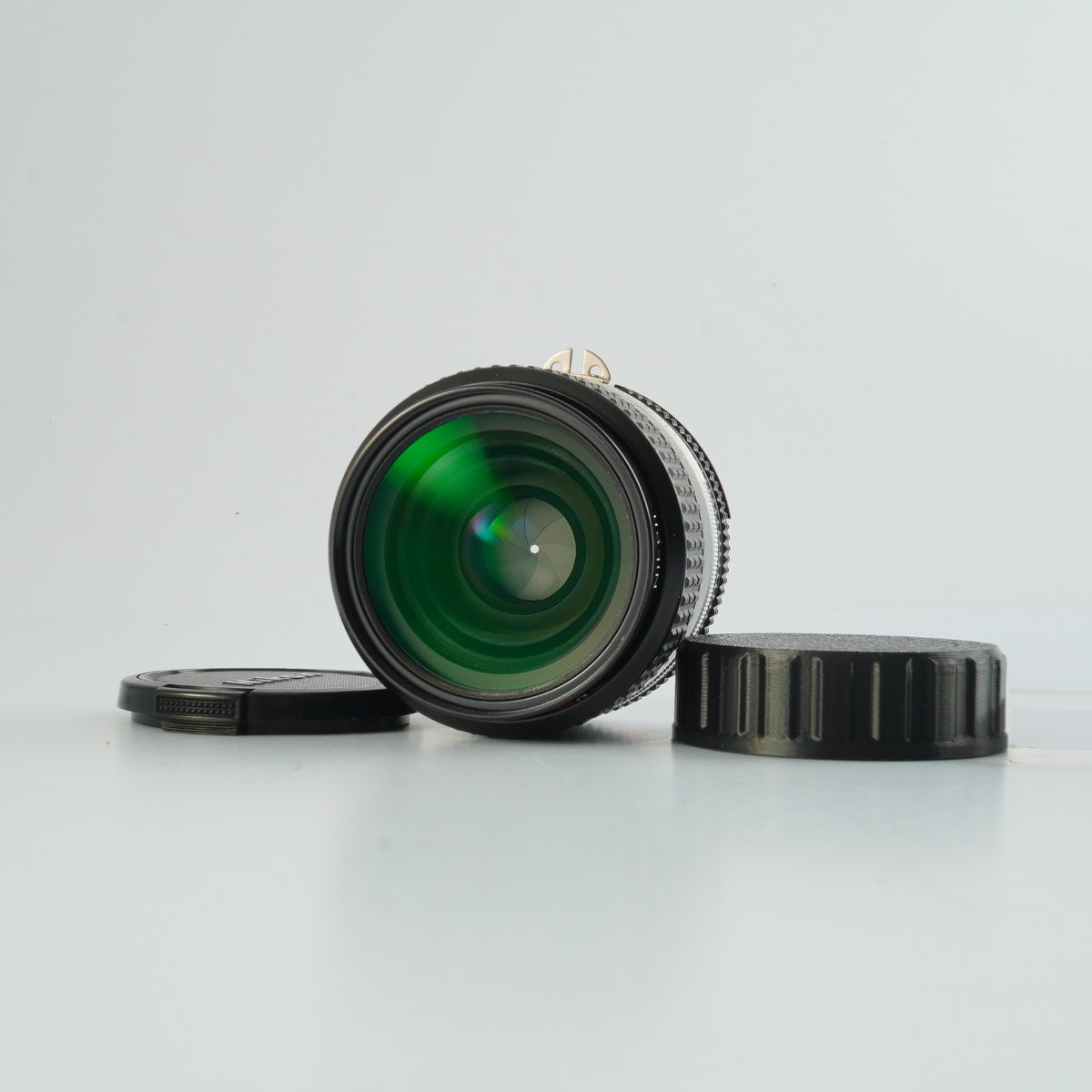 【Serviced】 Nikon Ai-S NIKKOR 35mm F/2 単焦点レンズ