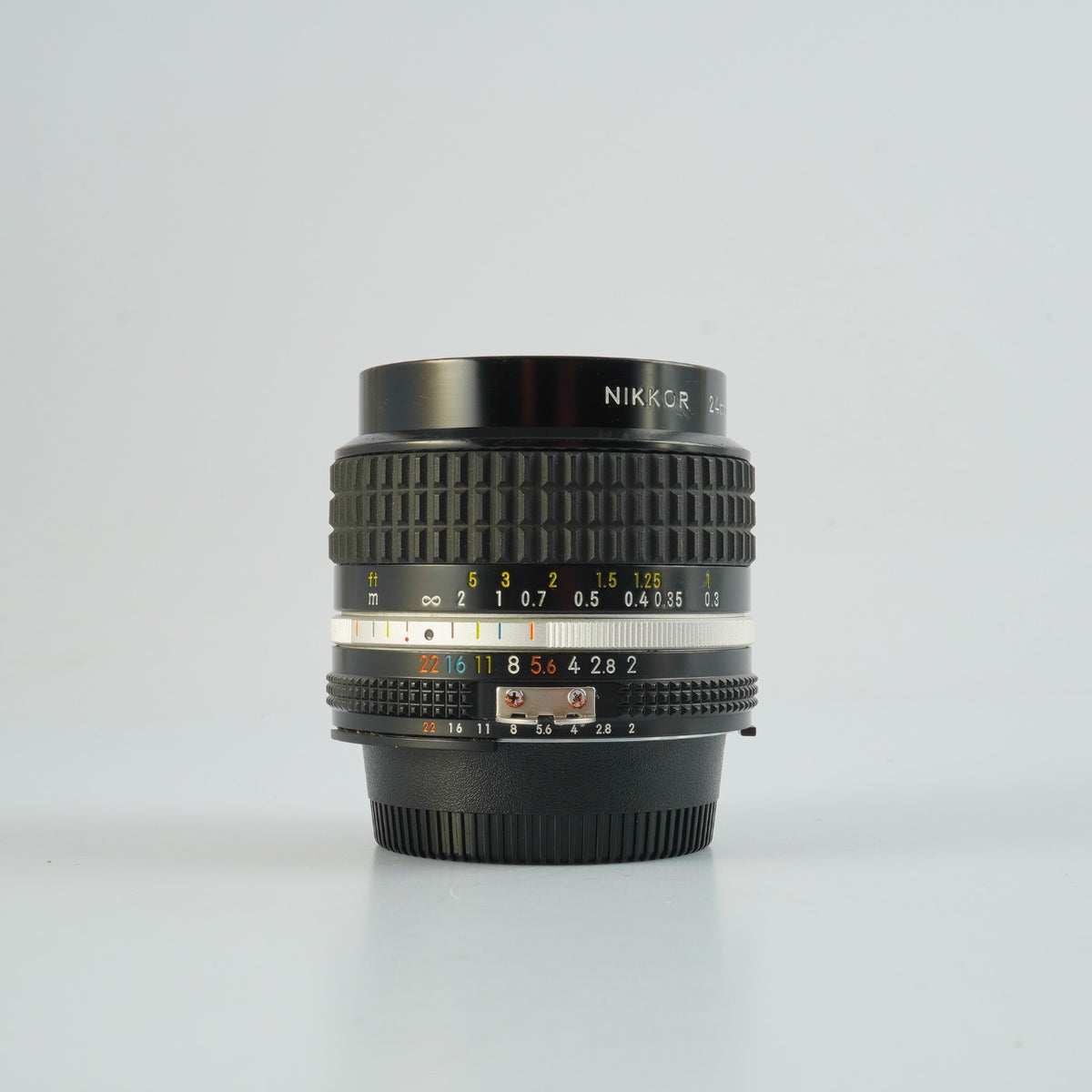 【Serviced】 Nikon Ai-S NIKKOR 24mm F/2 単焦点レンズ