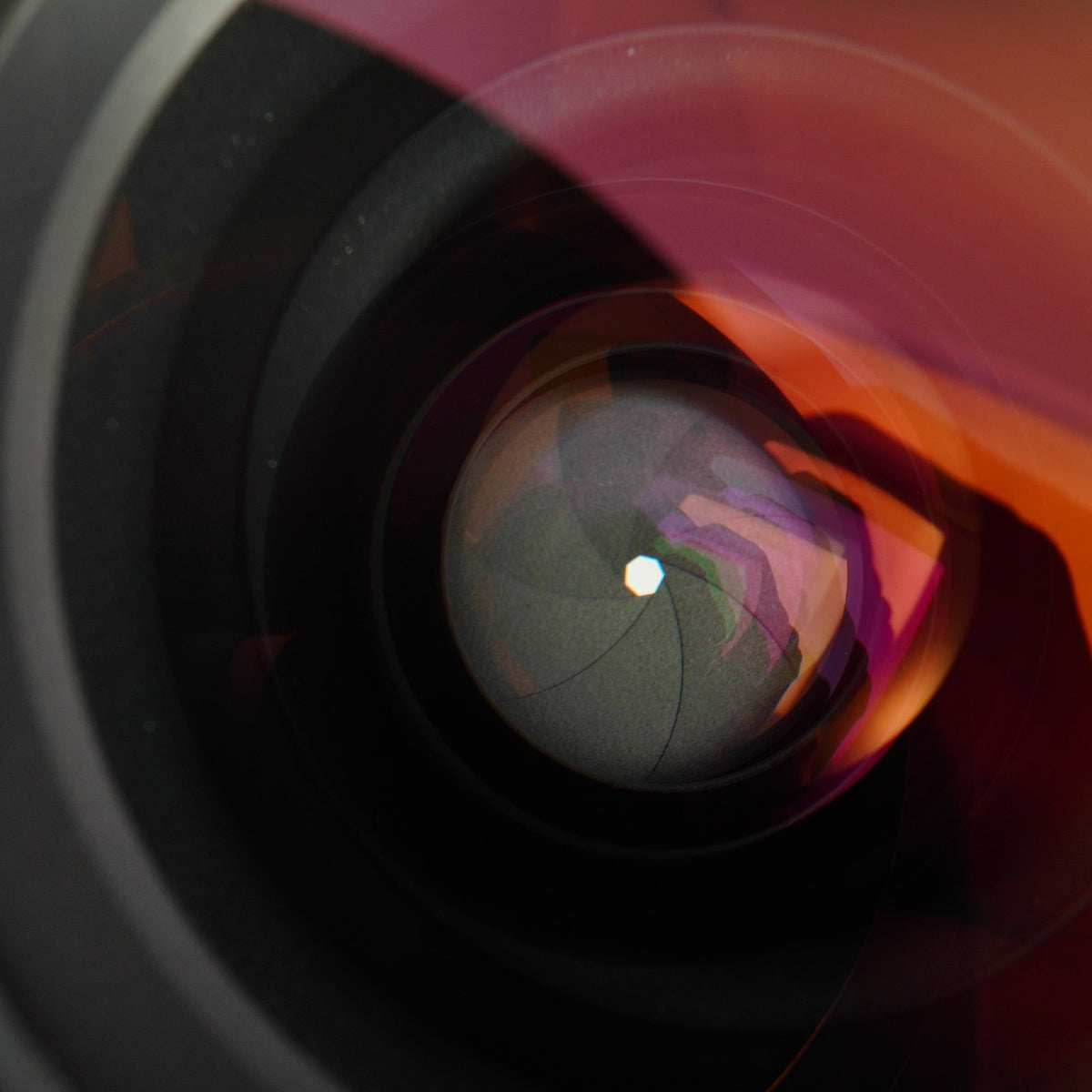 【Serviced】 Nikon Ai-S NIKKOR 24mm F/2 単焦点レンズ