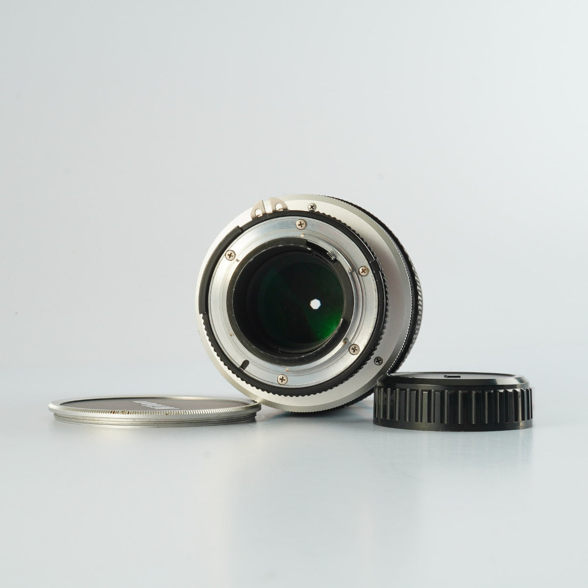 【Serviced】 Nikon Ai改 NIKKOR-P.C Auto 180mm F/2.8 単焦点レンズ