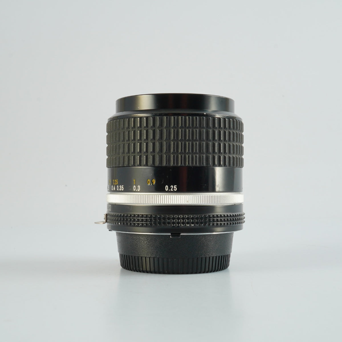 【Overhauled】 Nikon Ai-S NIKKOR 28mm F/2 単焦点レンズ